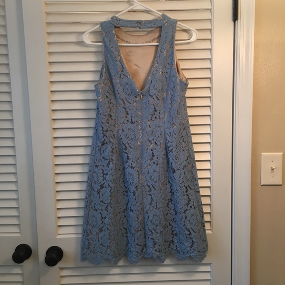 Vince Camuto High Neck Lace Dress - Picture 3 of 8
